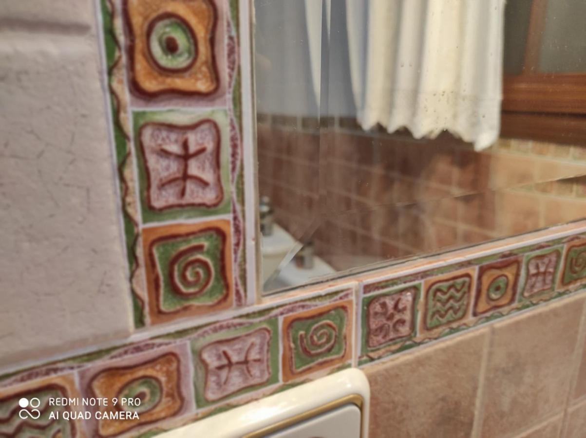 Setenil De Las Bodegas Los Abuelos מראה חיצוני תמונה